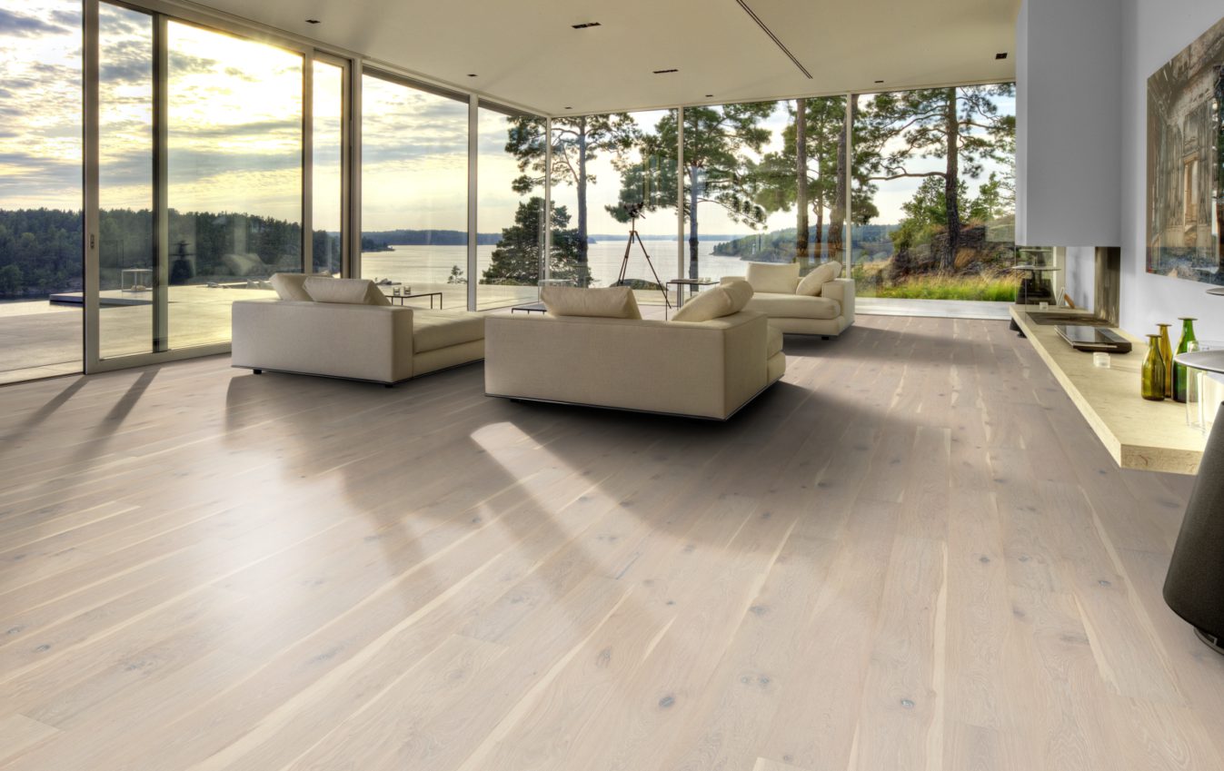 Паркетная доска Kahrs Новая классика Дуб Кружево Nouveau Lace 151NAYEKS1KW240 Lively 2420×187×15 фото в интерьере